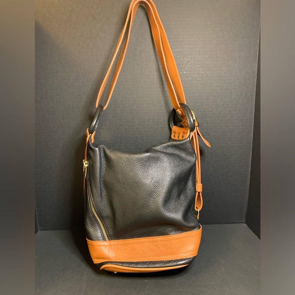 Valentina leather bag with strap